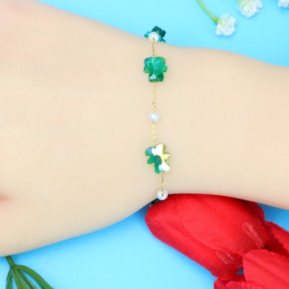 "Chic & Stylish Bracelet – A Thoughtful Gift for Women and Girls, DYC1512 - Picture 4 of 10